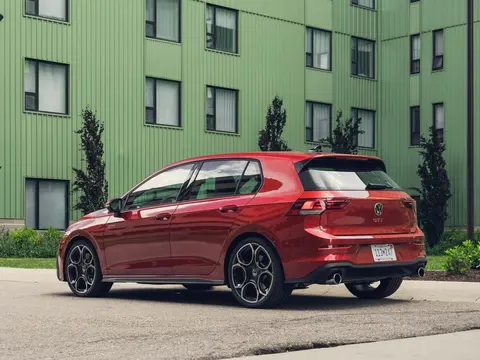 2026款高尔夫GTI上市：“小钢炮”迎来更新，配置更实用了？